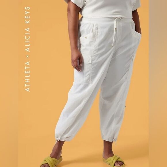 NWT Athleta X Alicia Keys Utility Pant WITH FREE GIFT - Picture 10 of 15